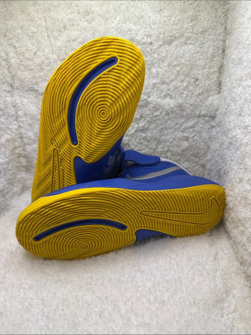 Nike Team Hustle D9 PS High-Top Basketball Sneakers